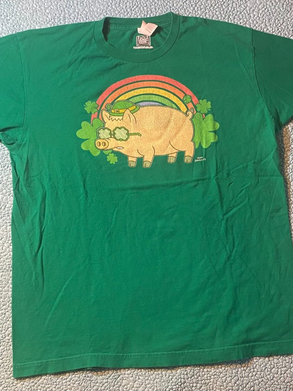The Simpsons T shirt pig rainbow St. Patrick's Day Large green Unisex